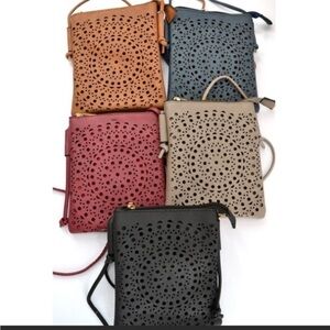 VEGAN LEATHER MINI CROSSBODY BAG BLACK & GEY LEFT